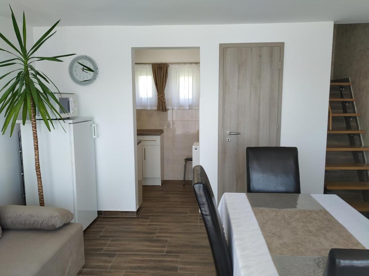 Mogyorosi Apartman Badacsonytördemic 외부 사진